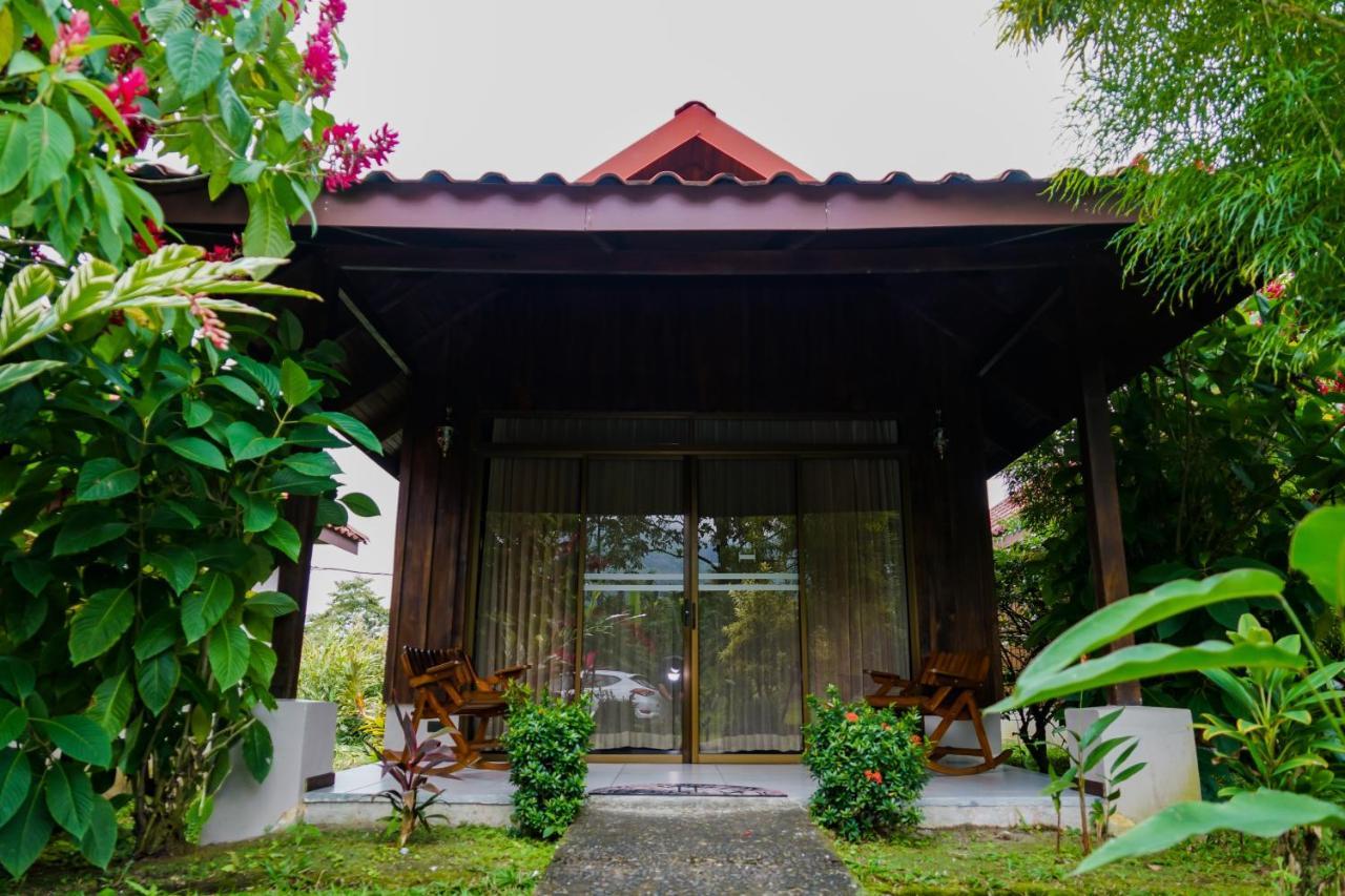 Arenal History Inn La Fortuna Eksteriør bilde